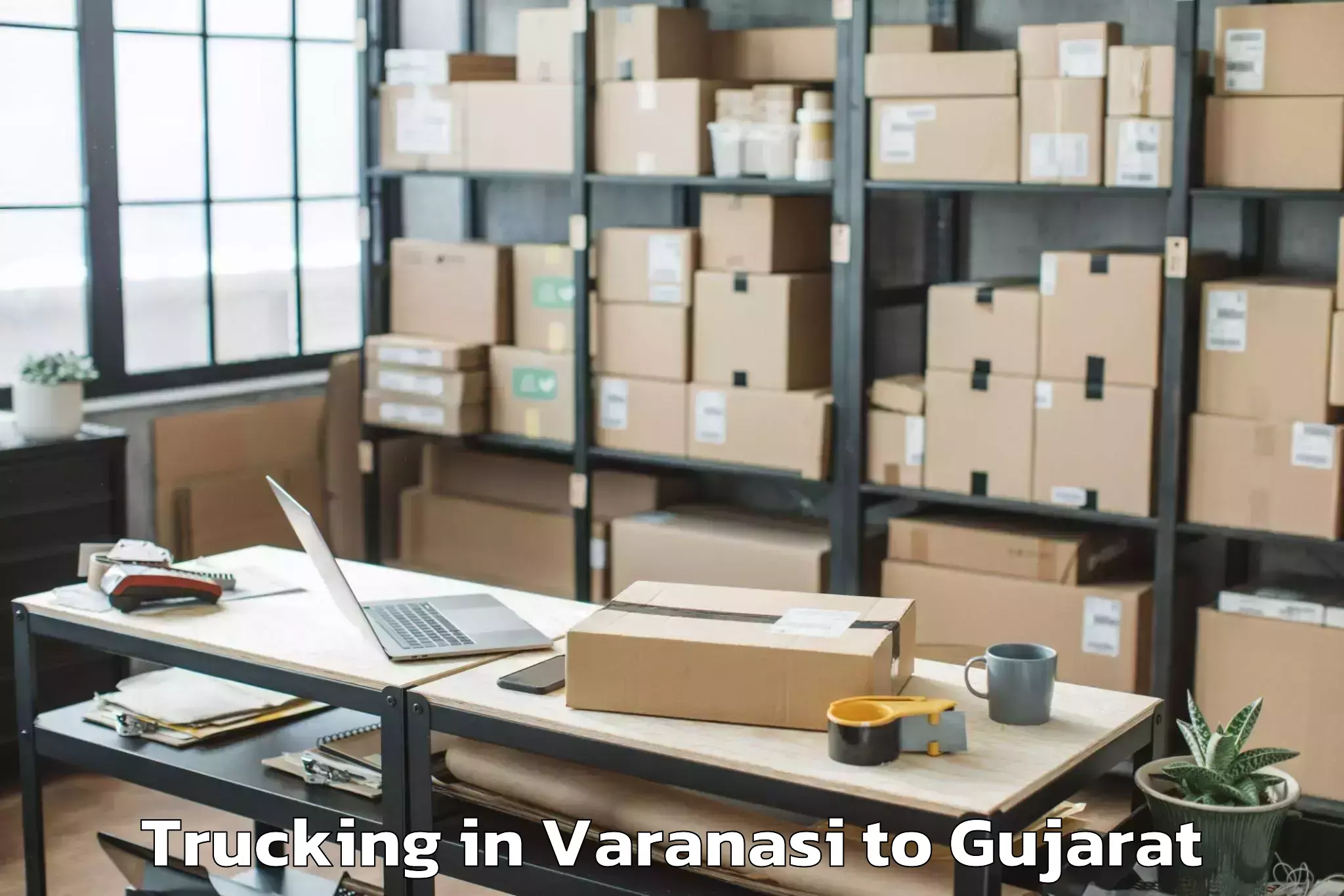 Top Varanasi to Dasada Trucking Available